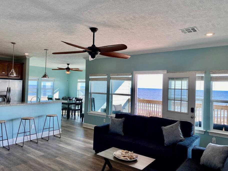 Oceanfront Home Near Hollybeach Cameron Εξωτερικό φωτογραφία